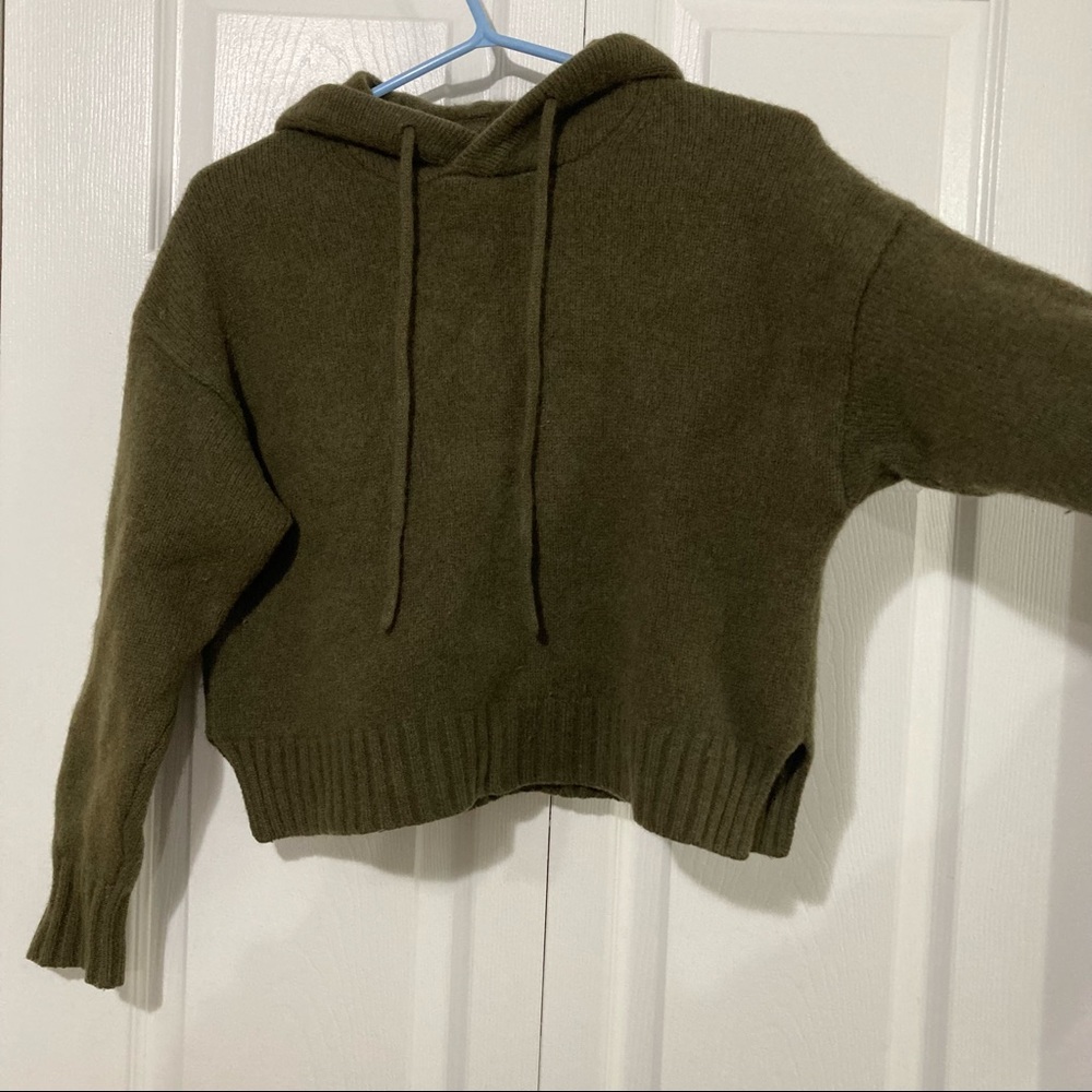 Aritzia Babaton Lux Cashmere Hoodie dark green